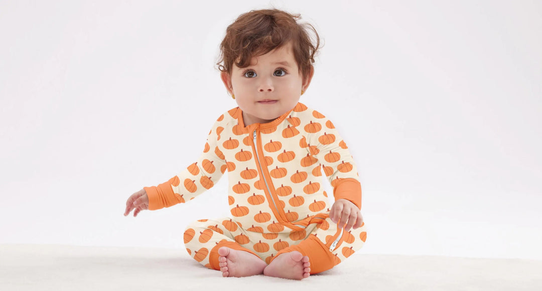 Adorable Baby Pumpkin Outfit Ideas for Fall Photos - MOSSRIVER