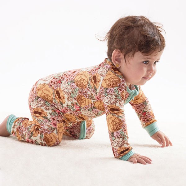 Cozy & Chic: Why Everyone Loves Bow Pajama Sets - MOSSRIVER