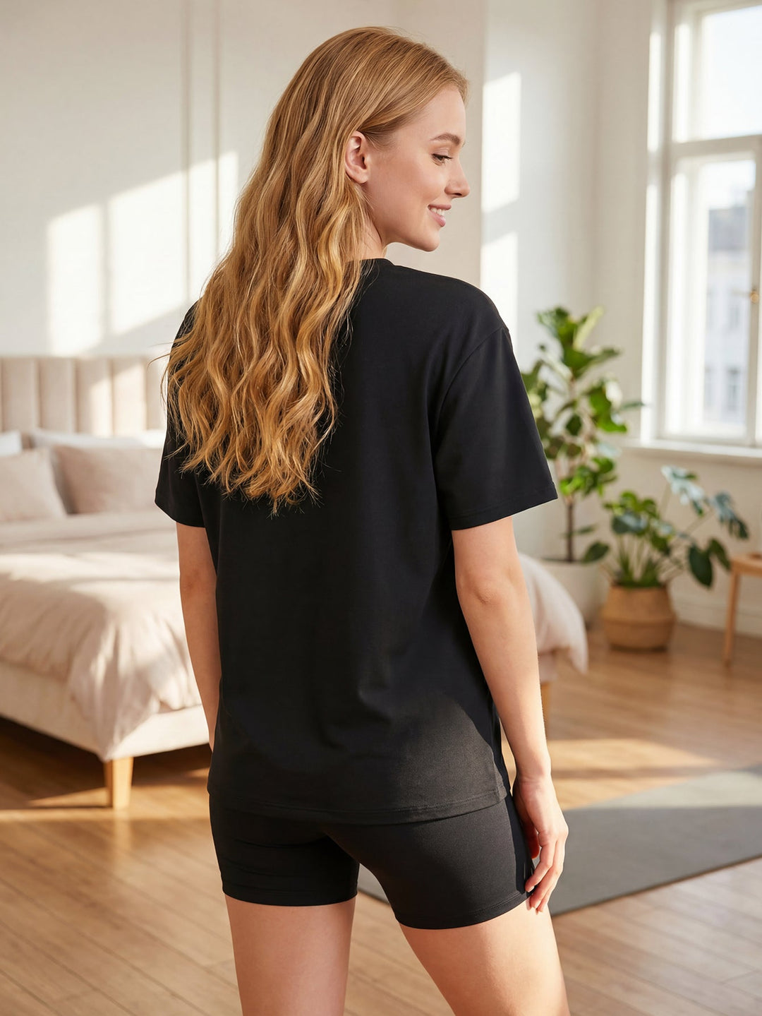 Women's Black Polyester Loungewear Set - Oversized Top & Shorts - MOSSRIVER